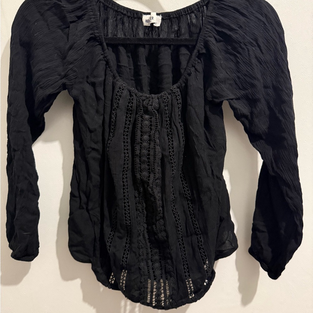 🧡Hollister Black Textured Blouse